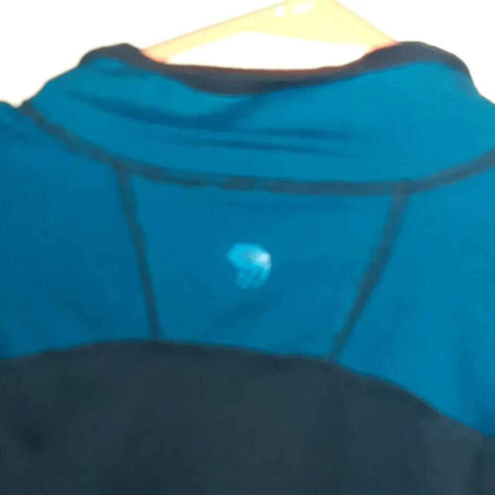 Mountain Hardwear top men's small s Navy Blue 1/4 Zip Pullover Long Sleeve shirt